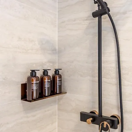 Apartment Palazzo 2 *